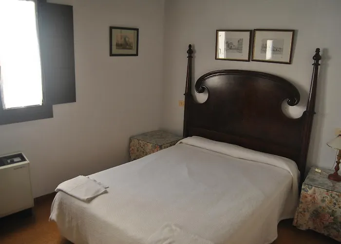 El Meson De 카스트로헤리츠